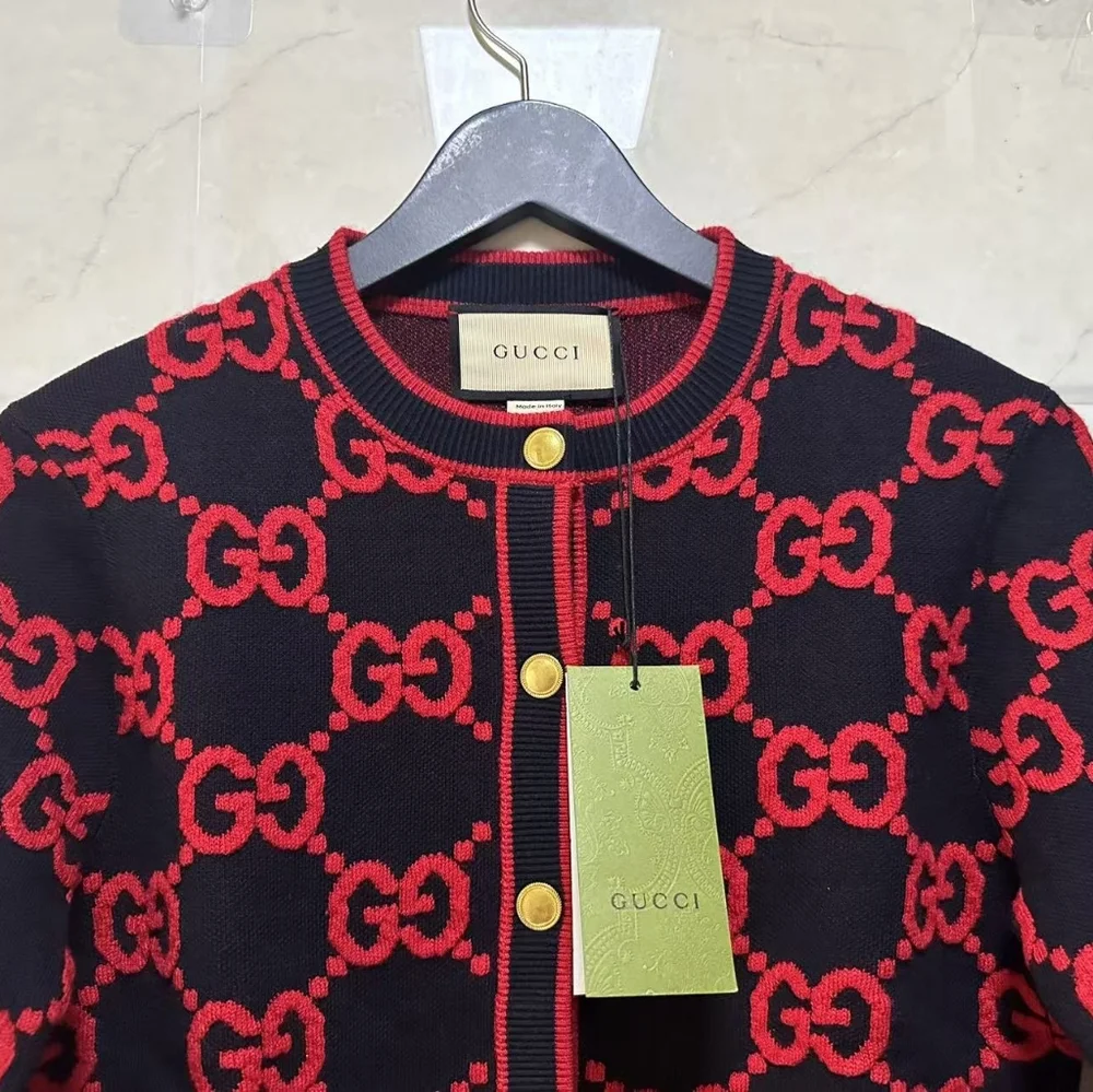 Gucci GG Jacquard Wool blend Knit Cardigan - Picture 5 of 16